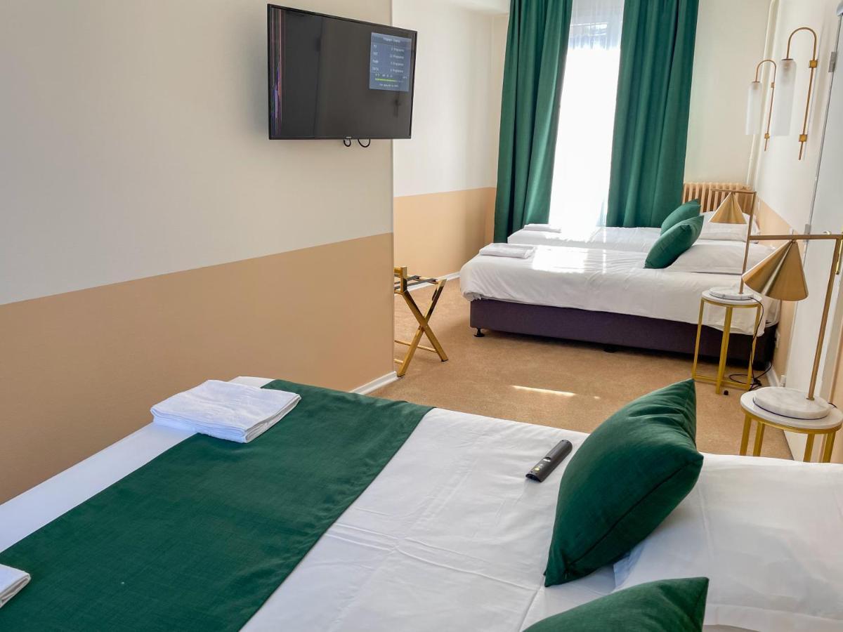 Quadruple Room,1114984722:JPEG
